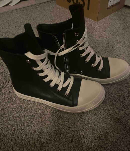dress shoes canvas sneakers for men and women shoelaces high soled boots casual shoes, Black
dress shoes canvas sneakers for men and women shoelaces high soled boots casual shoes, Black