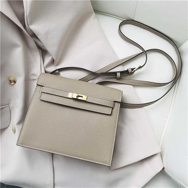 tote handbag kellie kellybag 2023 fashion litchi pattern wrap head layer cowhide dance one shoulder oblique straddle backpack genuine leathe
tote handbag kellie kellybag 2023 fashion litchi pattern wrap head layer cowhide dance one shoulder oblique straddle backpack genuine leathe