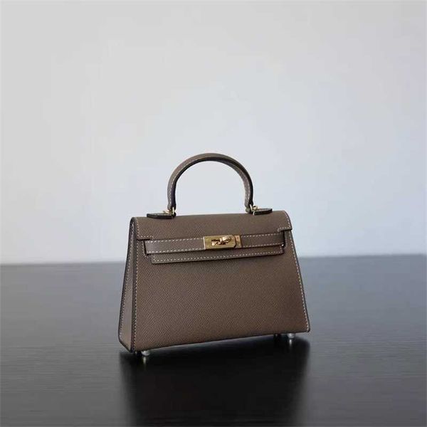tote handbag kellie kellybag 2023 mini small second-generation carrie leather carrying messenger high-grade women's versatile genuine z
tote handbag kellie kellybag 2023 mini small second-generation carrie leather carrying messenger high-grade women's versatile genuine z