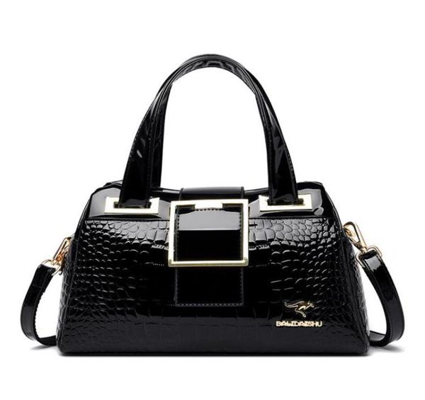 middleaged women039s bag simple trendy oneshoulder messenger bags fashionable largecapacity handbag3115666
middleaged women039s bag simple trendy oneshoulder messenger bags fashionable largecapacity handbag3115666