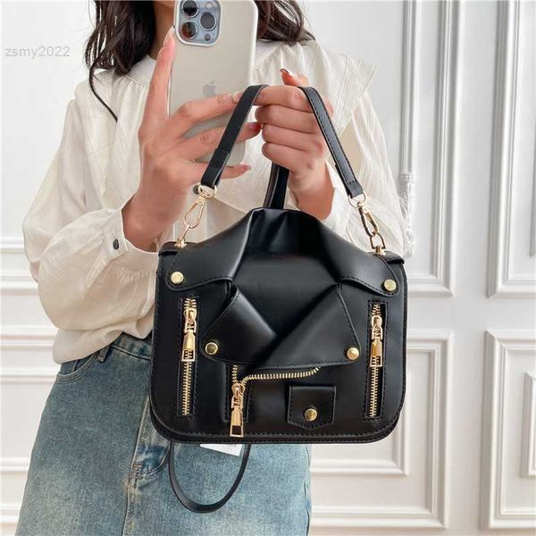 shoulder bags women's bag 2023 trend fashion shoulder crossbody bag clothes shape female bag black red khaki purse for women
shoulder bags women's bag 2023 trend fashion shoulder crossbody bag clothes shape female bag black red khaki purse for women