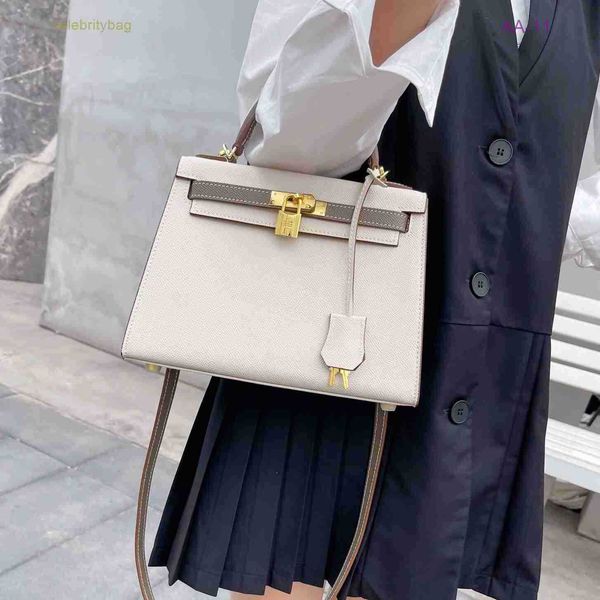 designer kelys handbags hemrres leather second generation palmprint color contrast one shoulder quality women's crossbody versatile ins
designer kelys handbags hemrres leather second generation palmprint color contrast one shoulder quality women's crossbody versatile ins