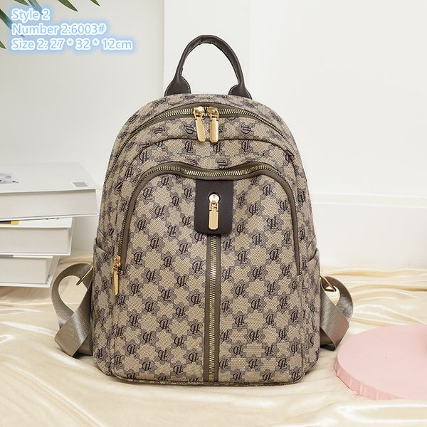 factory wholesale ladies shoulder bags 2 colors soft and comfortable leather ladies handbag zipper decorative fashion bag simple letter prin
factory wholesale ladies shoulder bags 2 colors soft and comfortable leather ladies handbag zipper decorative fashion bag simple letter prin