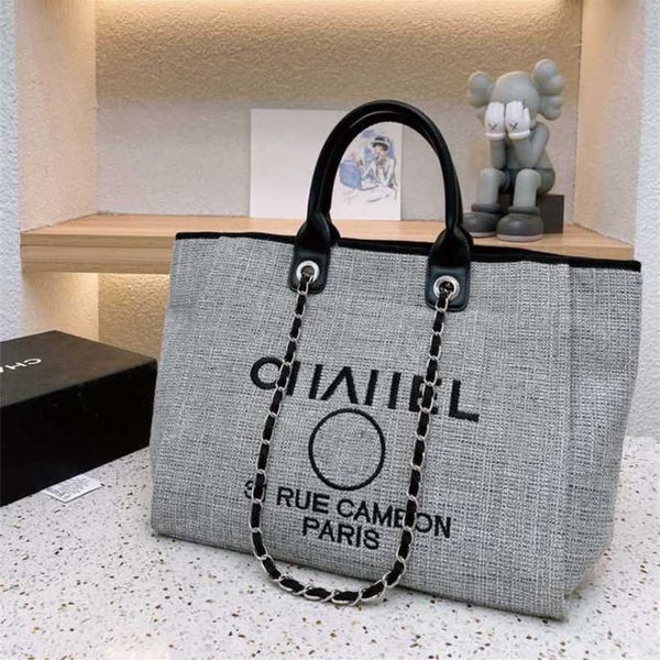 60% off luxury women's classic handbags canvas embroidered beach bag chains small large female pack backpack uc8h
60% off luxury women's classic handbags canvas embroidered beach bag chains small large female pack backpack uc8h