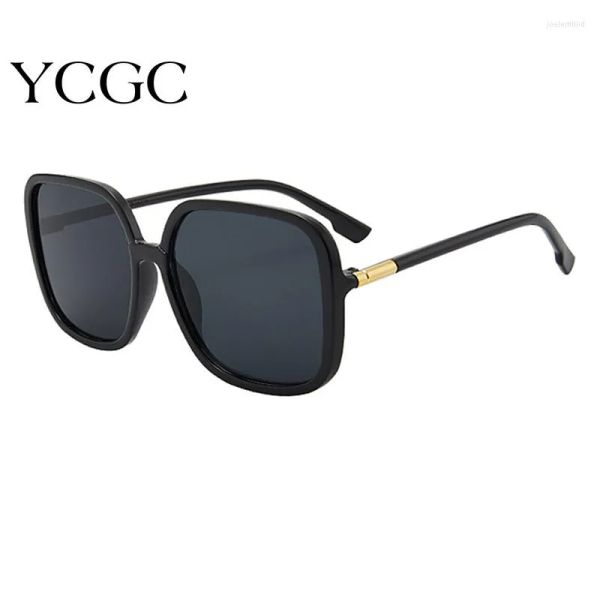 Sunglasses 2023 Square Plastic Frame Retro Oversized Female Flat Mirror Anti-blue Llight Classic Shadow Lens Glasses
Sunglasses 2023 Square Plastic Frame Retro Oversized Female Flat Mirror Anti-blue Llight Classic Shadow Lens Glasses