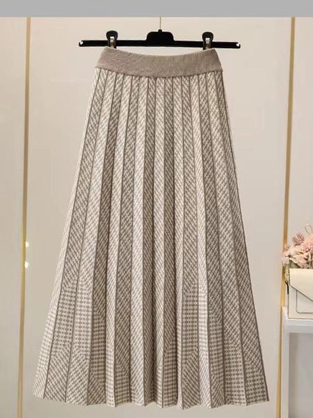 dresses tigena knitted pleated skirt women 2022 fall winter vintage geometric print a line high waist midi long skirt female midlength, White;black
dresses tigena knitted pleated skirt women 2022 fall winter vintage geometric print a line high waist midi long skirt female midlength, White;black