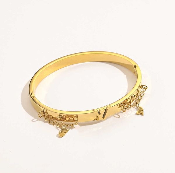 bangle europe america fashion style bracelets women luxury designer jewelry 18k gold plated stainless steel wedding lovers gift s wholesale, Black
bangle europe america fashion style bracelets women luxury designer jewelry 18k gold plated stainless steel wedding lovers gift s wholesale, Black