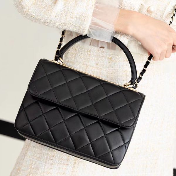 designer flap bag with handle a92236 lambskin handbag 10a luxury shoulder bag with box c260
designer flap bag with handle a92236 lambskin handbag 10a luxury shoulder bag with box c260