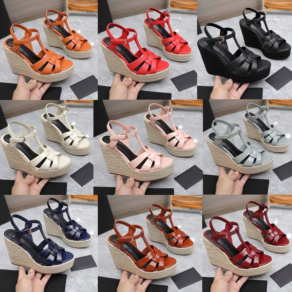 2023 designer luxury wedge heel sandals y family womens 100% leather fashion straw braided waterproof table t-strap sandal ladys back hollow, Black
2023 designer luxury wedge heel sandals y family womens 100% leather fashion straw braided waterproof table t-strap sandal ladys back hollow, Black