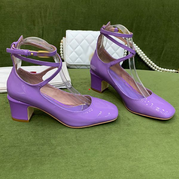 2023 brand women pumps wedding shoes woman high heels sandal nude fashion ankle straps rivets shoes high heels bridal shoes size 35-40 -347, Black
2023 brand women pumps wedding shoes woman high heels sandal nude fashion ankle straps rivets shoes high heels bridal shoes size 35-40 -347, Black