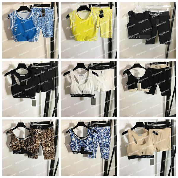 women yoga outfit fashion two piece set swimwear designer letter printed halter swimsuit summer soft tracksuit
women yoga outfit fashion two piece set swimwear designer letter printed halter swimsuit summer soft tracksuit