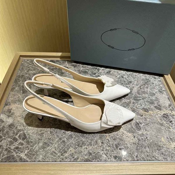 luxury dress shoes logo printed high-heeled leather pumps black white prad slingback wedding sandal fashion women designer heels party sanda
luxury dress shoes logo printed high-heeled leather pumps black white prad slingback wedding sandal fashion women designer heels party sanda