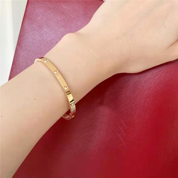 highquality fashion gold bangle bracelet stainless steel bracelets famous luxury designers brand jewelry women couple screw love, Black
highquality fashion gold bangle bracelet stainless steel bracelets famous luxury designers brand jewelry women couple screw love, Black