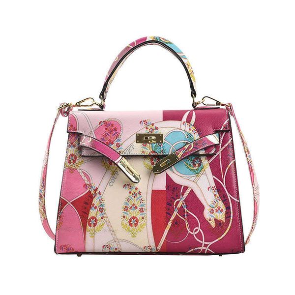 2023 new graffiti painted printed tote bag women's handbag single shoulder bag messenger bag
2023 new graffiti painted printed tote bag women's handbag single shoulder bag messenger bag