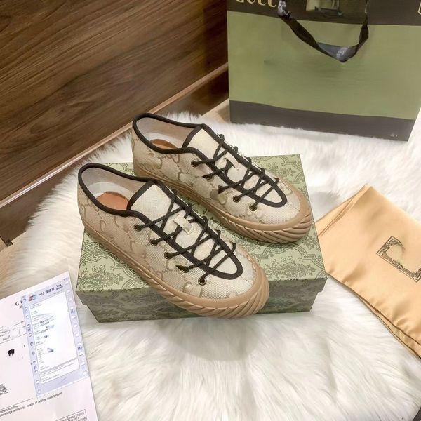 casual pop fashion men's shoes slippers op01 european station new high-end letter stitching canvas breathable thick soled men's sh
casual pop fashion men's shoes slippers op01 european station new high-end letter stitching canvas breathable thick soled men's sh