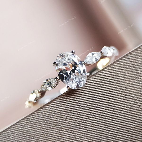 dainty women engagement rings aaa cubic zircon silver color delicate proposal ring for lover wedding jewelry fashion jewelryrings silver jew, Golden;silver
dainty women engagement rings aaa cubic zircon silver color delicate proposal ring for lover wedding jewelry fashion jewelryrings silver jew, Golden;silver