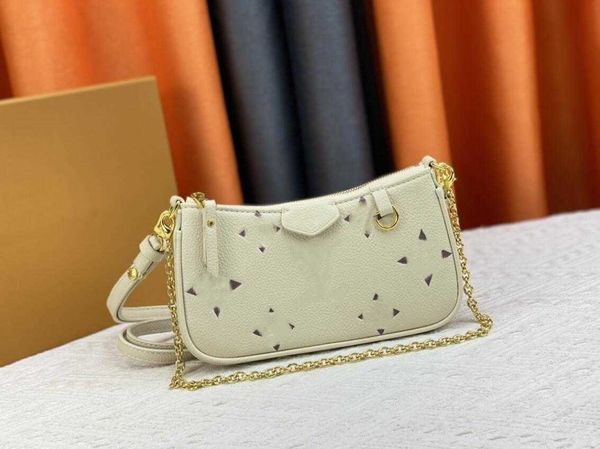 designer easy pouch on strap shoulder bags embossed monogran pattern bag chain cross-body short carry leather totes messenger bags m80349 m8
designer easy pouch on strap shoulder bags embossed monogran pattern bag chain cross-body short carry leather totes messenger bags m80349 m8