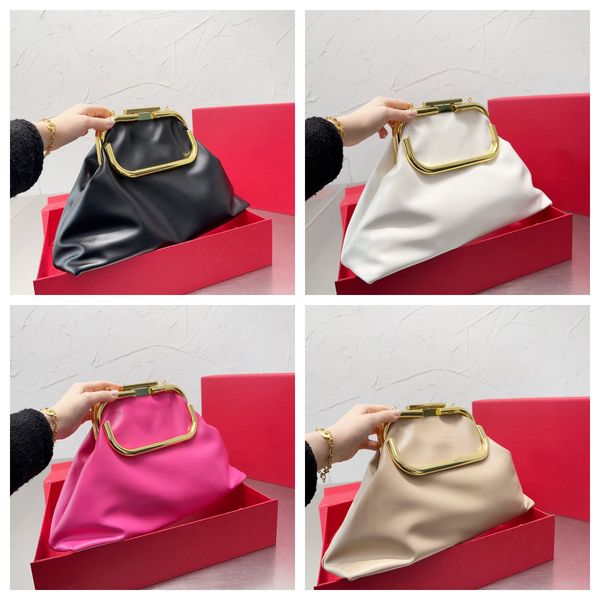 classic designer fashion bag women bag new high-quality casual playful foreign style personality hand crossbody bag light luxury girl style
classic designer fashion bag women bag new high-quality casual playful foreign style personality hand crossbody bag light luxury girl style
