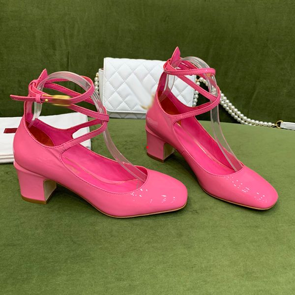 2023 brand pumps high heel shoes wedding shoe real leather pointed toes women nude black patent leathers size 35-40 -348
2023 brand pumps high heel shoes wedding shoe real leather pointed toes women nude black patent leathers size 35-40 -348