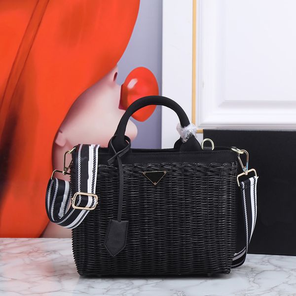 straw women totes bag hollow out designer handbags handmade bamboo weaving classics beach bags fashion triangle hardware letter handle adjus
straw women totes bag hollow out designer handbags handmade bamboo weaving classics beach bags fashion triangle hardware letter handle adjus