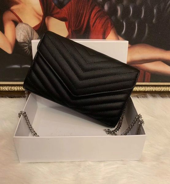 fashion designer woman bag women shoulder bag handbag purse genuine leather cross body chain high grade quality
fashion designer woman bag women shoulder bag handbag purse genuine leather cross body chain high grade quality
