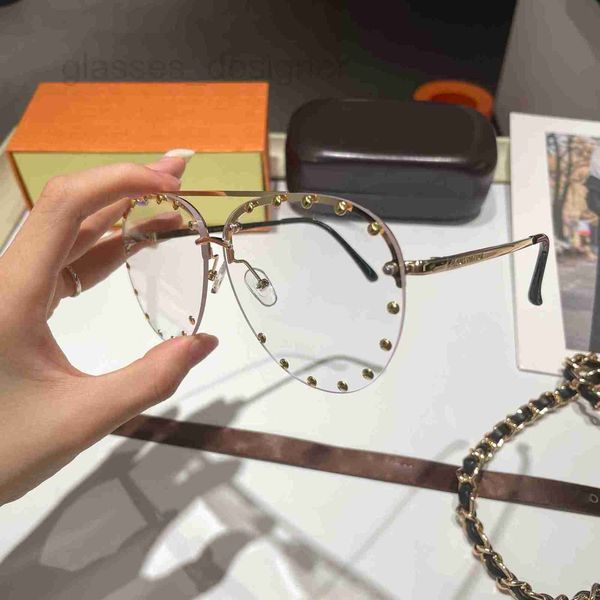 sunglasses designer tiktok kwai live broadcast full riveted frameless classic toad glasses for men and women in eyeglasses imv8, White;black
sunglasses designer tiktok kwai live broadcast full riveted frameless classic toad glasses for men and women in eyeglasses imv8, White;black