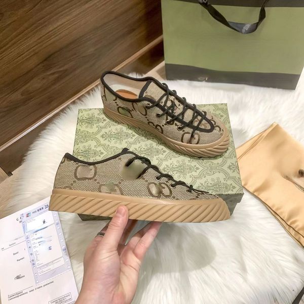 casual pop fashion men's shoes op04 european station new high-end letter stitching canvas breathable thick soled men's shoes, Black
casual pop fashion men's shoes op04 european station new high-end letter stitching canvas breathable thick soled men's shoes, Black