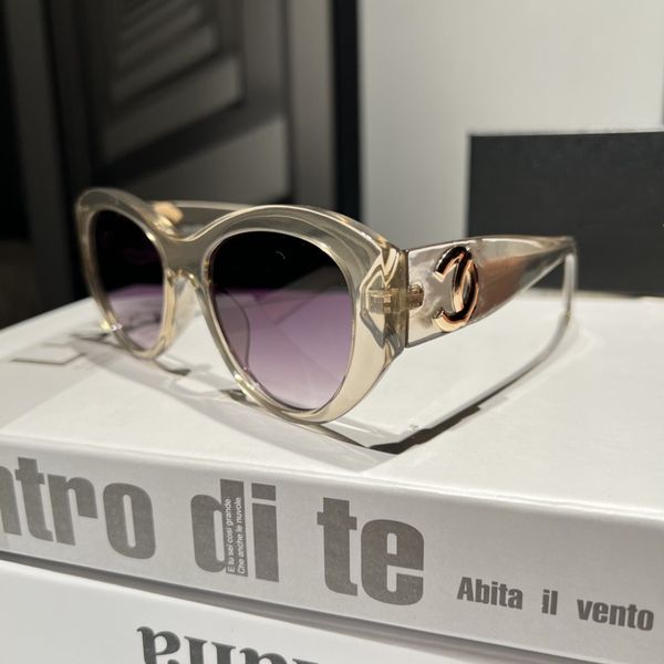 fashion eyewear designer sunglasses men classic attitude metal square frame popular retro avant-garde outdoor uv 400 protection sunglasses 8, White;black
fashion eyewear designer sunglasses men classic attitude metal square frame popular retro avant-garde outdoor uv 400 protection sunglasses 8, White;black