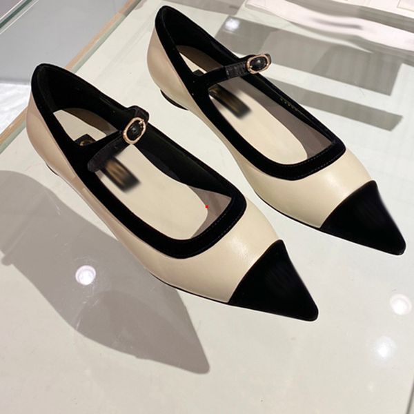 2023 brand pumps high heel shoes wedding shoe real leather pointed toes women nude black patent leathers size 35-40 -337
2023 brand pumps high heel shoes wedding shoe real leather pointed toes women nude black patent leathers size 35-40 -337