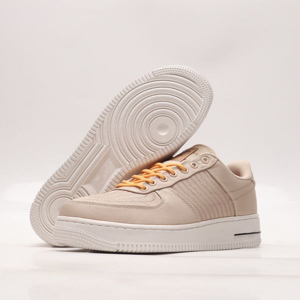 color matching soft soled basketball shoes comfortable everything running shoes retro low r casual sports skateboard shoes
color matching soft soled basketball shoes comfortable everything running shoes retro low r casual sports skateboard shoes