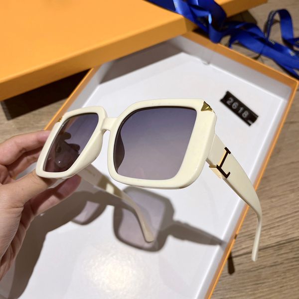 designer sunglasses foe women white framed eyeglasses luxury letter design sun glasses womens large frame sunglasses, White;black
designer sunglasses foe women white framed eyeglasses luxury letter design sun glasses womens large frame sunglasses, White;black