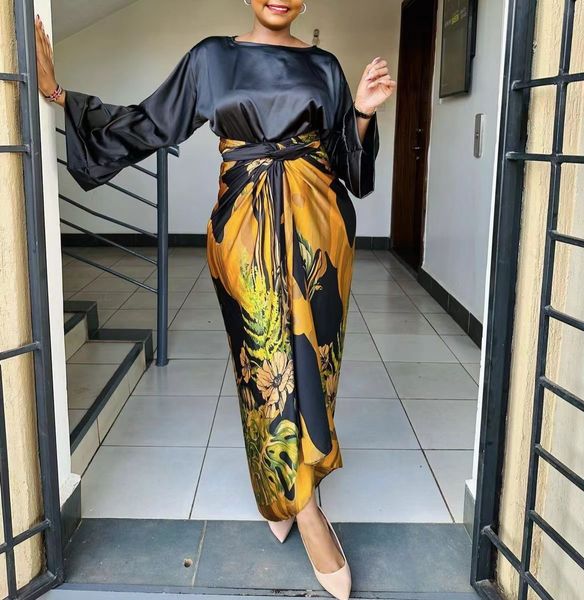 two piece dress summer fashion elegant set african women casual loose flare sleeve tshirt laceup print skirt 230418, White
two piece dress summer fashion elegant set african women casual loose flare sleeve tshirt laceup print skirt 230418, White