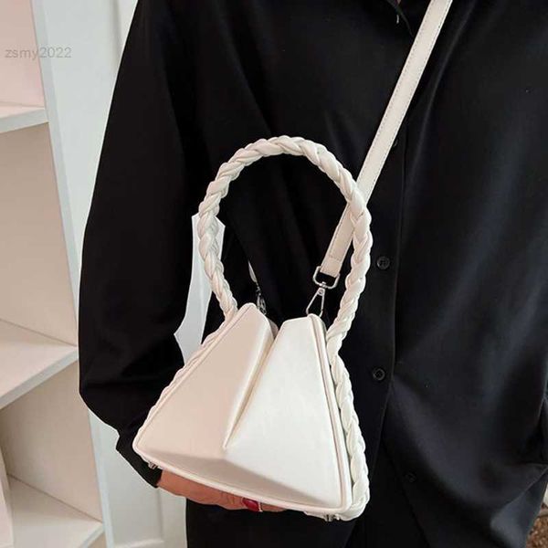 evening bags pleated handbag for women luxury woven shoulder bag designer female bucket crossbody bag new portable messenger totes bags bols
evening bags pleated handbag for women luxury woven shoulder bag designer female bucket crossbody bag new portable messenger totes bags bols