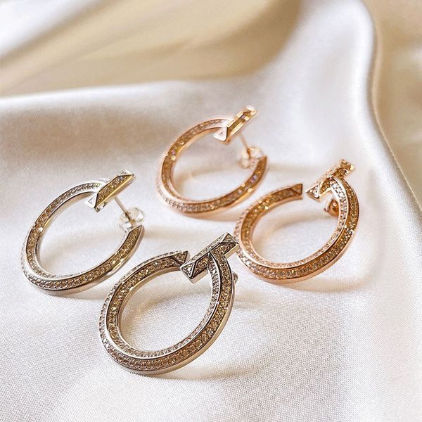 classic fashion womens gold hoop earrings studs designer jewelry x charm earring paved diamond round circle t love earrings for women's, Golden;silver
classic fashion womens gold hoop earrings studs designer jewelry x charm earring paved diamond round circle t love earrings for women's, Golden;silver