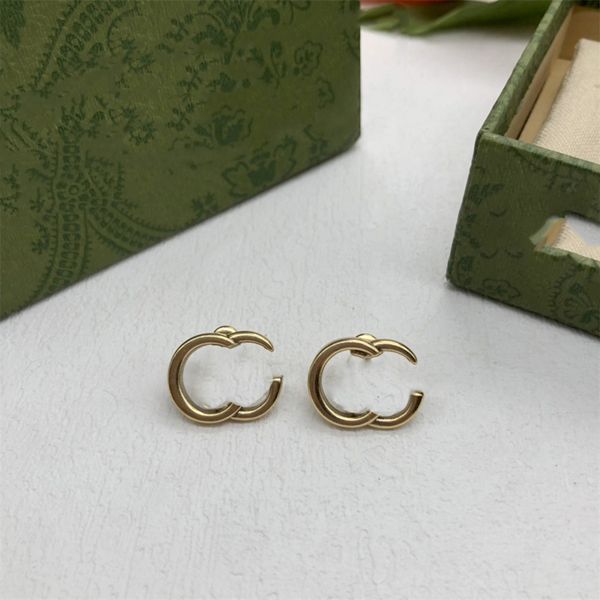 woman fashion designer earring brand stud earing letter double g diamond pearl gold hoop earring ggity for women trend earrings, Golden;silver
woman fashion designer earring brand stud earing letter double g diamond pearl gold hoop earring ggity for women trend earrings, Golden;silver