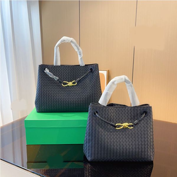 beach totes bag clutch crossbody bag shoulder shopping bags woven leather perforated handbag purse hollow out sliding cross strap large capa
beach totes bag clutch crossbody bag shoulder shopping bags woven leather perforated handbag purse hollow out sliding cross strap large capa