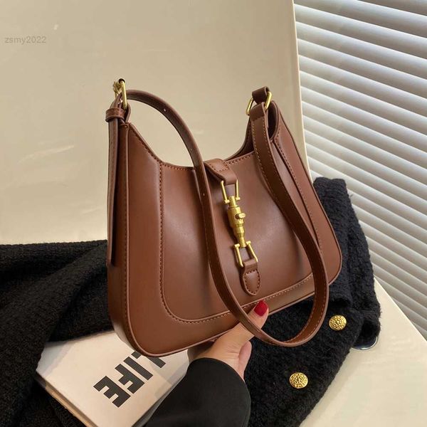 shoulder bags solid color retro underarm shoulder side bags for women trend luxury designer pu leather crescent ladies handbags and purses s
shoulder bags solid color retro underarm shoulder side bags for women trend luxury designer pu leather crescent ladies handbags and purses s