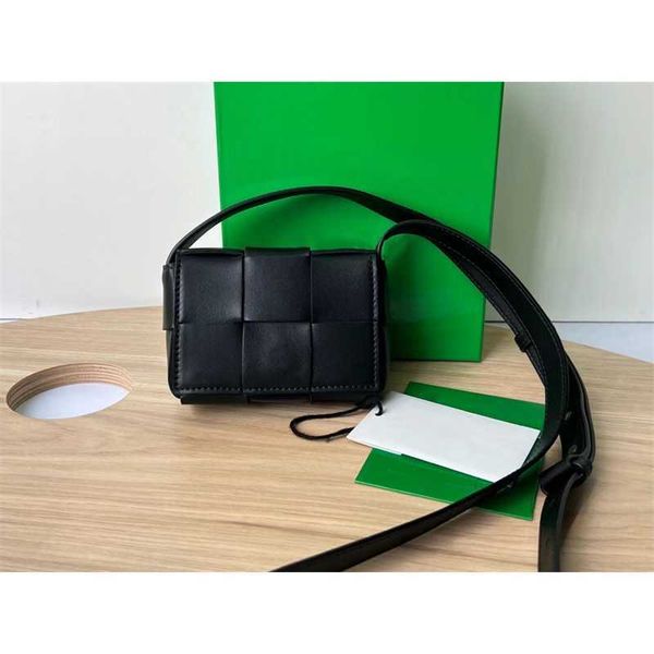 luxurys venetas bag bottegas sheepskin checkered mini cassette cute small bag sheepskin pure hand knitted diagonal cross shoulder women'
luxurys venetas bag bottegas sheepskin checkered mini cassette cute small bag sheepskin pure hand knitted diagonal cross shoulder women'