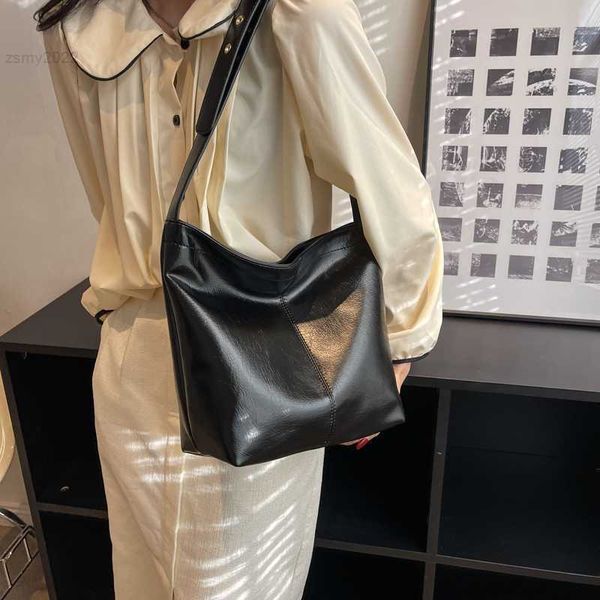 evening bags soft shoulder side bags for women 2023 trend spring fashion design zipper tote bags female solid color crossbody handbags bolsa
evening bags soft shoulder side bags for women 2023 trend spring fashion design zipper tote bags female solid color crossbody handbags bolsa