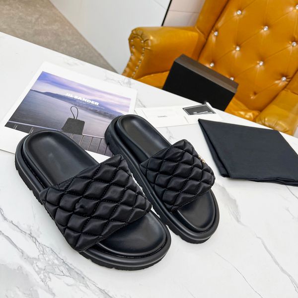 designer slipper luxury sandal men women shoes pool pillow comfort embossed mules copper triple black pink ivory summer classic slides beach
designer slipper luxury sandal men women shoes pool pillow comfort embossed mules copper triple black pink ivory summer classic slides beach