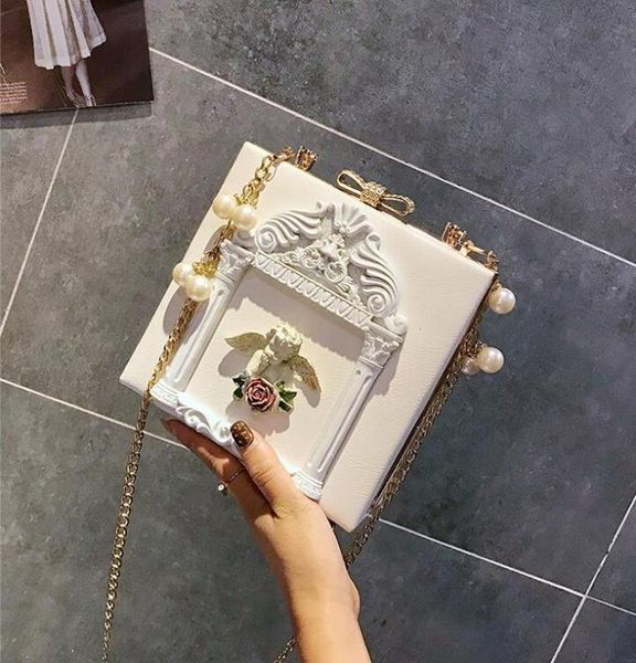 factory whole women bag fashion baroque angel handbag custom diamond drill dinner party personalized pearl handbags shoulder b9023235, Black;red
factory whole women bag fashion baroque angel handbag custom diamond drill dinner party personalized pearl handbags shoulder b9023235, Black;red
