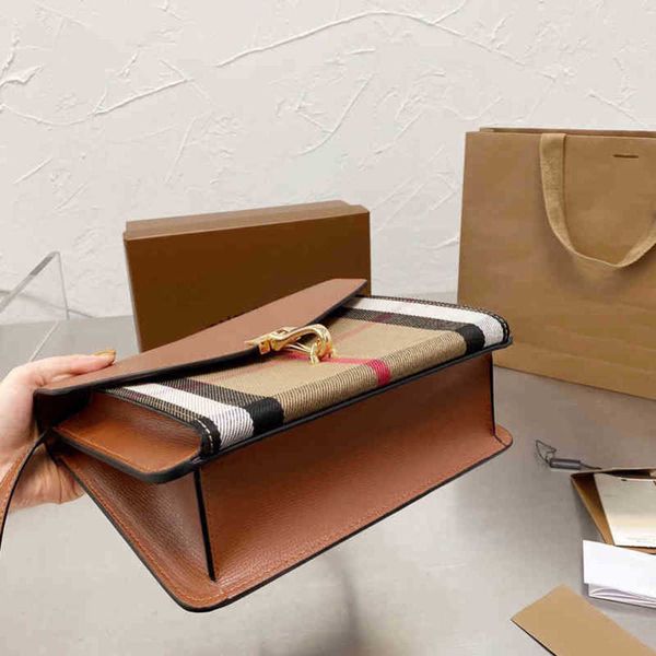 plaid stripes messenger bag women classic handbag shoulder bagss leather luxury designer crossbody female vintage purses 220326 
plaid stripes messenger bag women classic handbag shoulder bagss leather luxury designer crossbody female vintage purses 220326