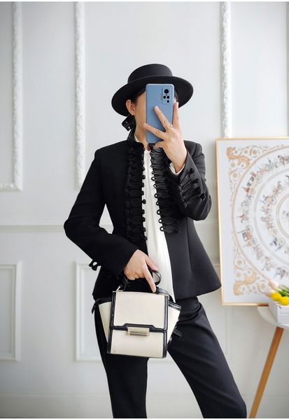 women's suits blazer's black suit retro chinese disc button waist shrinking slim long sleeve short coat 2023 spring 230418, White;black
women's suits blazer's black suit retro chinese disc button waist shrinking slim long sleeve short coat 2023 spring 230418, White;black