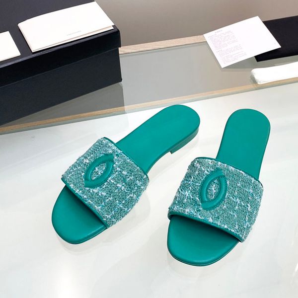 fabric womens flat heels slippers designer slip on sandals with chain slides lake blue retro black mules ladies outdoor casual shoe luxurys
fabric womens flat heels slippers designer slip on sandals with chain slides lake blue retro black mules ladies outdoor casual shoe luxurys