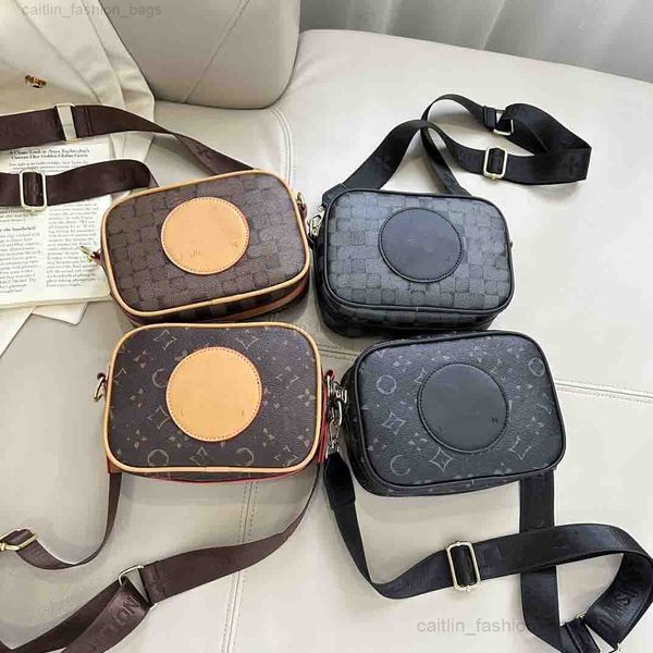 2023 designer bag camera bag wallet women handbags bags crossbody soho bag disco shoulder bag fringeds messenger bags wholesale
2023 designer bag camera bag wallet women handbags bags crossbody soho bag disco shoulder bag fringeds messenger bags wholesale