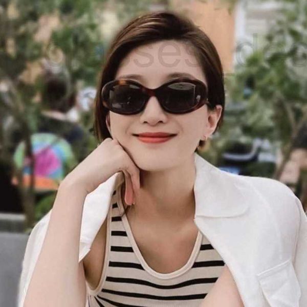sunglasses designer ce's new triumphal arch sunglasses oval french high street white cat's eye female vnz1, White;black
sunglasses designer ce's new triumphal arch sunglasses oval french high street white cat's eye female vnz1, White;black