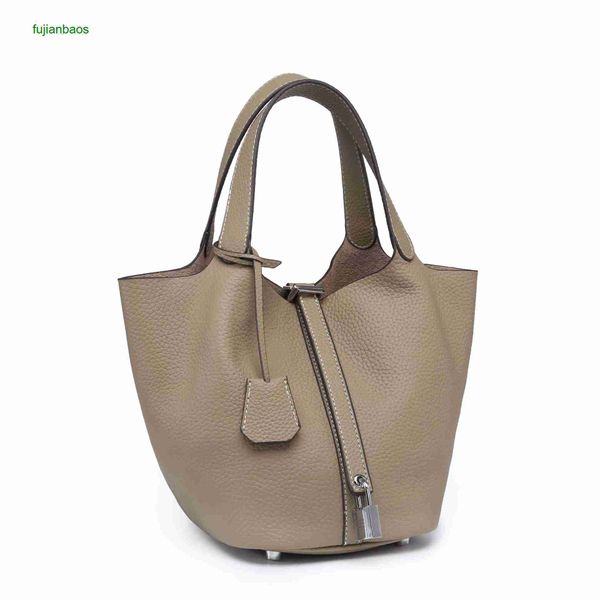hemres picotn handbags the first layer of cow leather togo basket bag 2023 autumn and winter new high-capacity women's tote handbag, Black
hemres picotn handbags the first layer of cow leather togo basket bag 2023 autumn and winter new high-capacity women's tote handbag, Black
