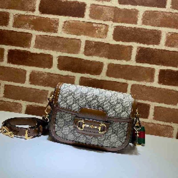 luxury brand evening bags horsebit 1955 series mini 658574 woman embossing shoulder messenger leather o 0lq8, Black;white
luxury brand evening bags horsebit 1955 series mini 658574 woman embossing shoulder messenger leather o 0lq8, Black;white