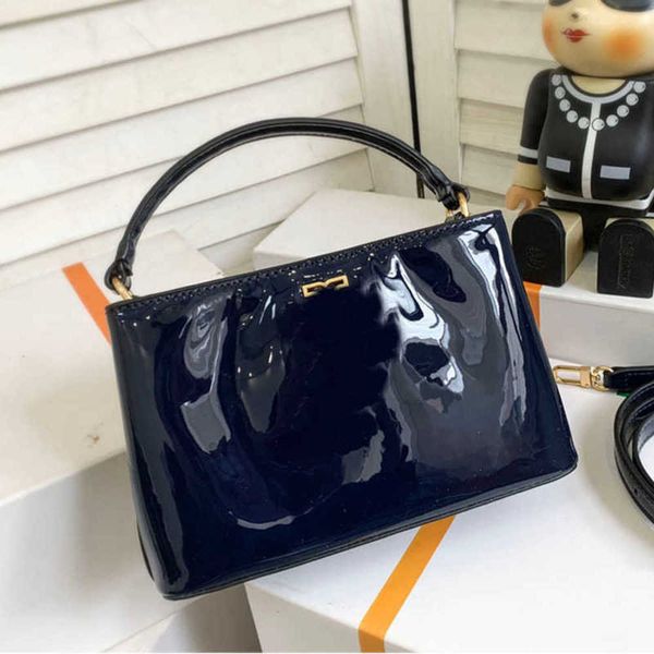 totes designers tote bag patent leather glossy finish designer bag purse womens leather handbag shoulder crossbody bags cardholder wallet 22
totes designers tote bag patent leather glossy finish designer bag purse womens leather handbag shoulder crossbody bags cardholder wallet 22