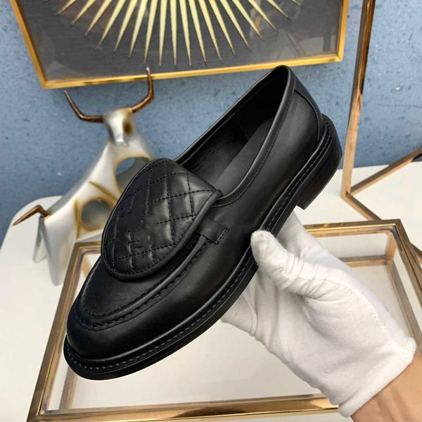 channel shoes designer shoes channel women sneakers small checker leather shoes new versatile slim british style slip on shoes
channel shoes designer shoes channel women sneakers small checker leather shoes new versatile slim british style slip on shoes
